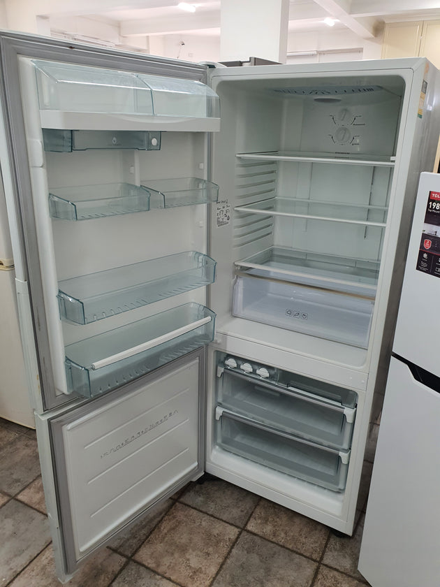 Westinghouse 430L Refrigerator