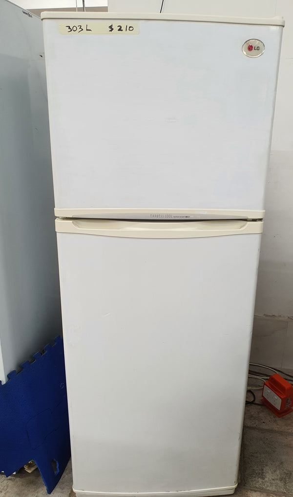 LG 303L fridge