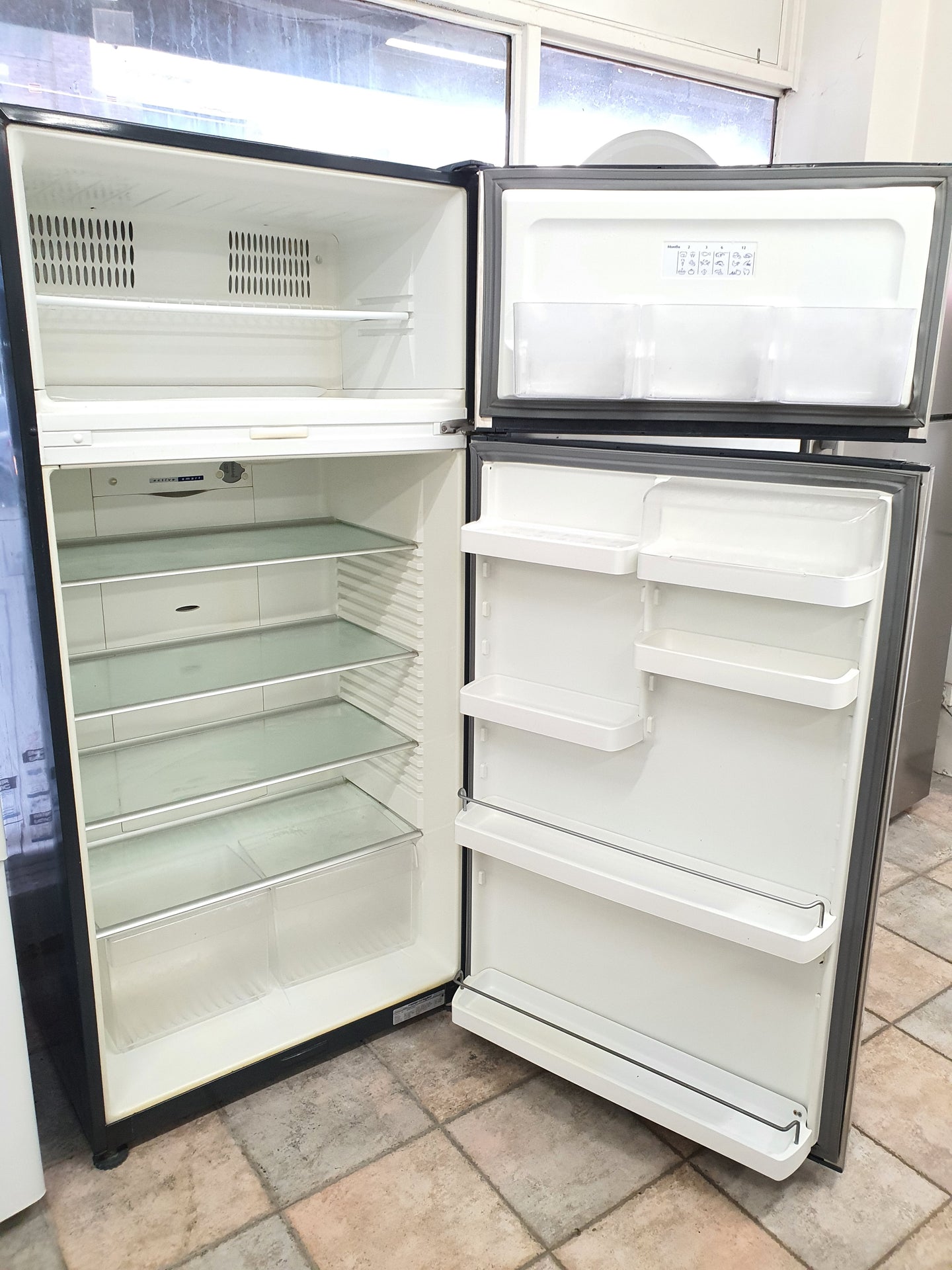 Fisher&Paykel 517L fridge Cheap World Online