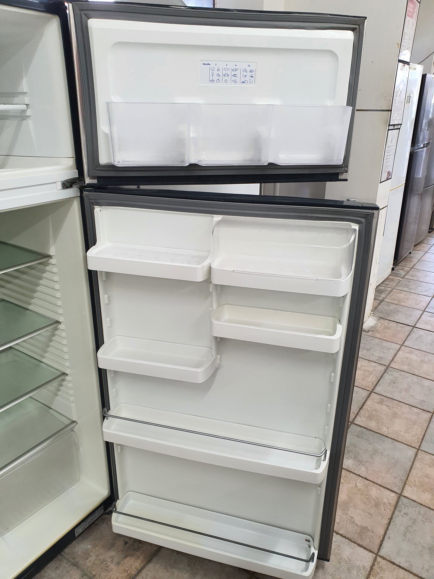 Fisher&Paykel 517L fridge Cheap World Online