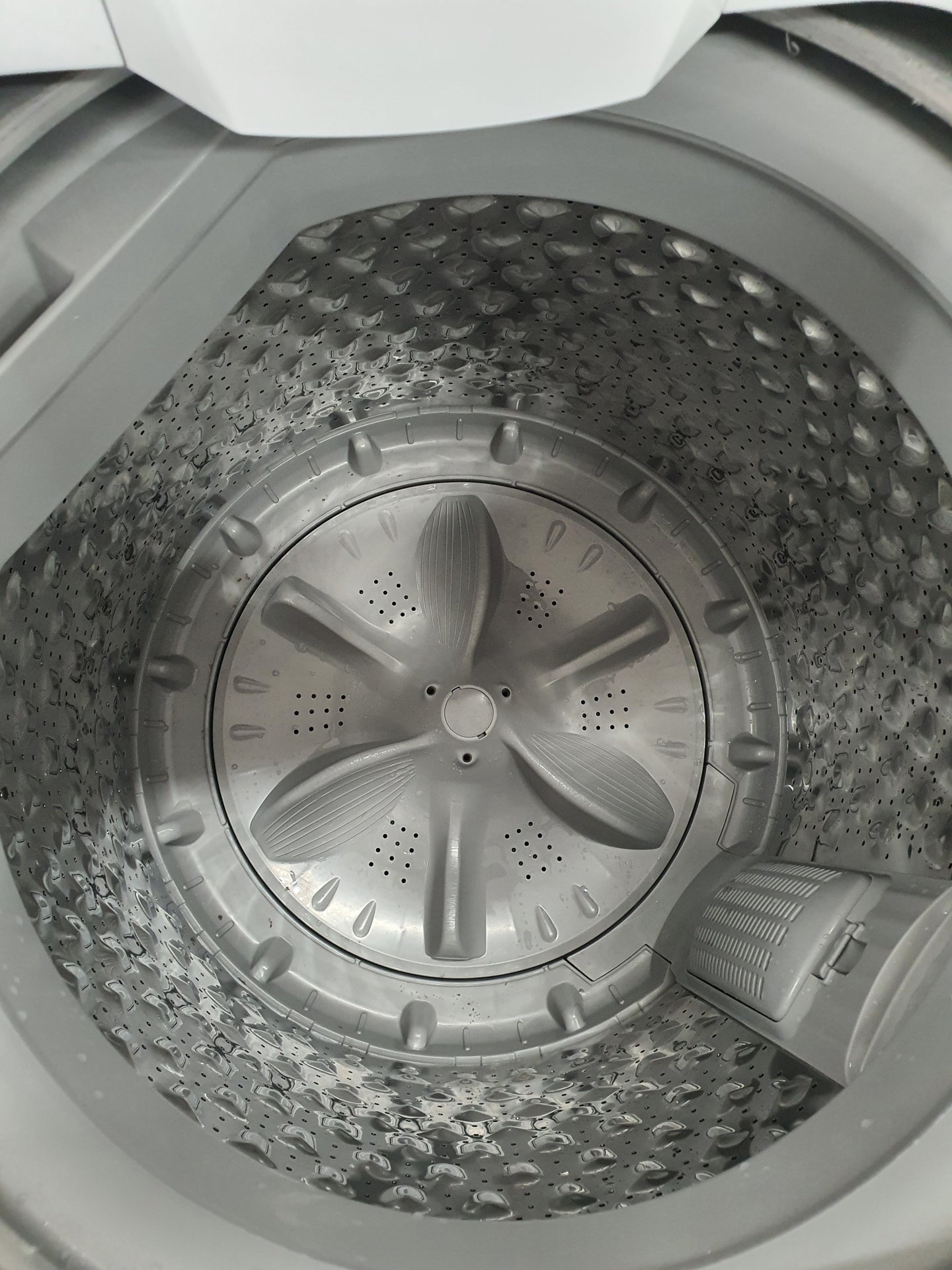 INALTO 5.5kg toploader washing machine Cheap World Online