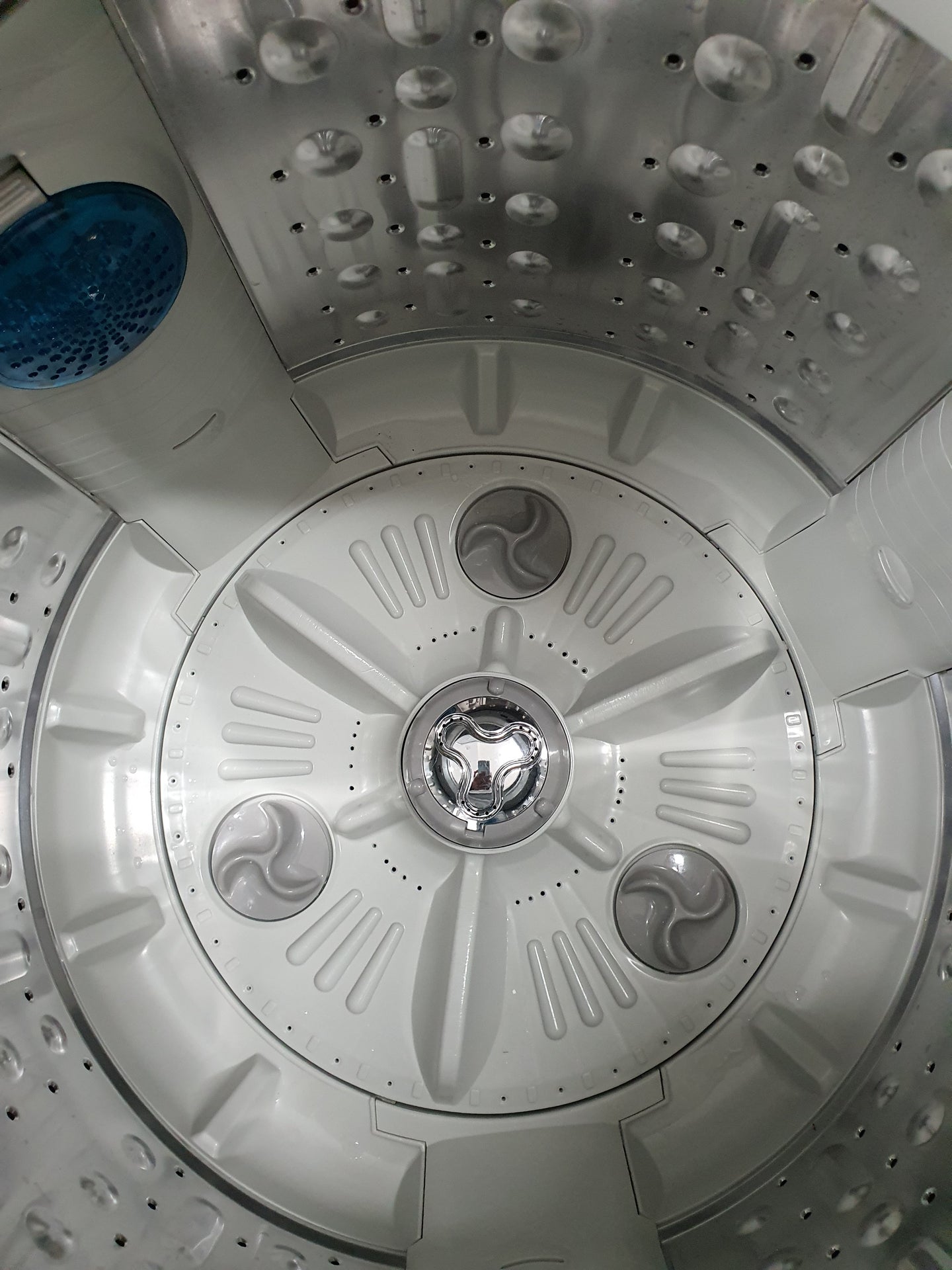 LG 6.5kg top loader washing machine Cheap World Online