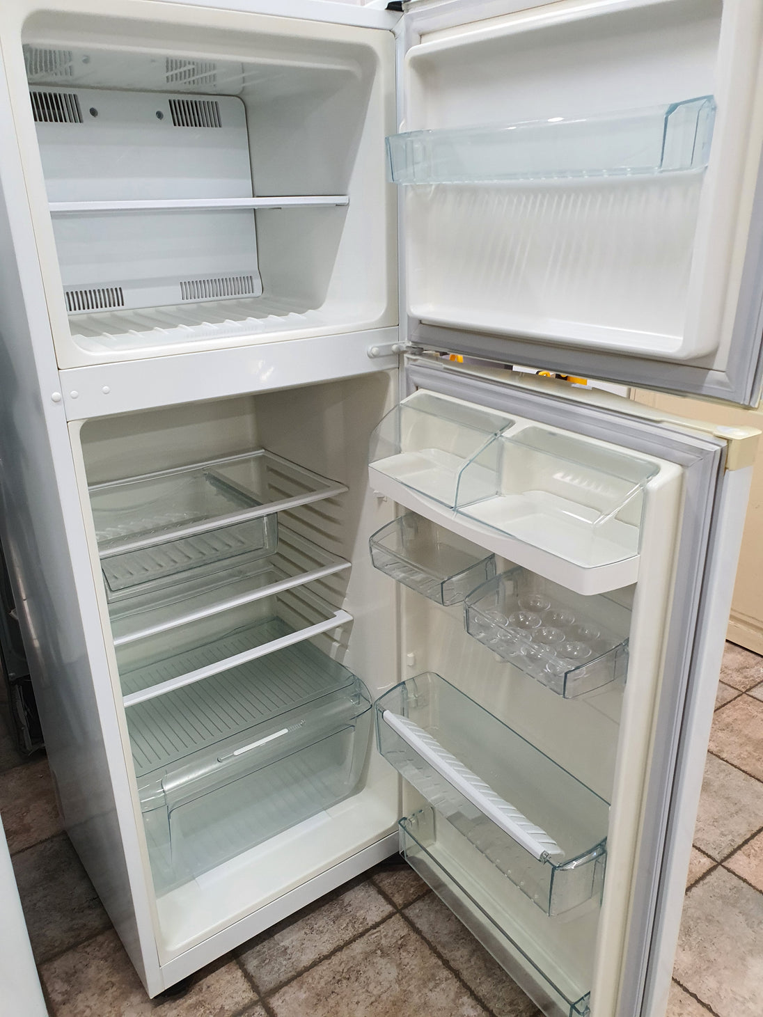 Westinghouse 300L fridge Cheap World Online