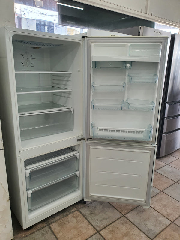 Westinghouse 370L Refrigerator Cheap World Online