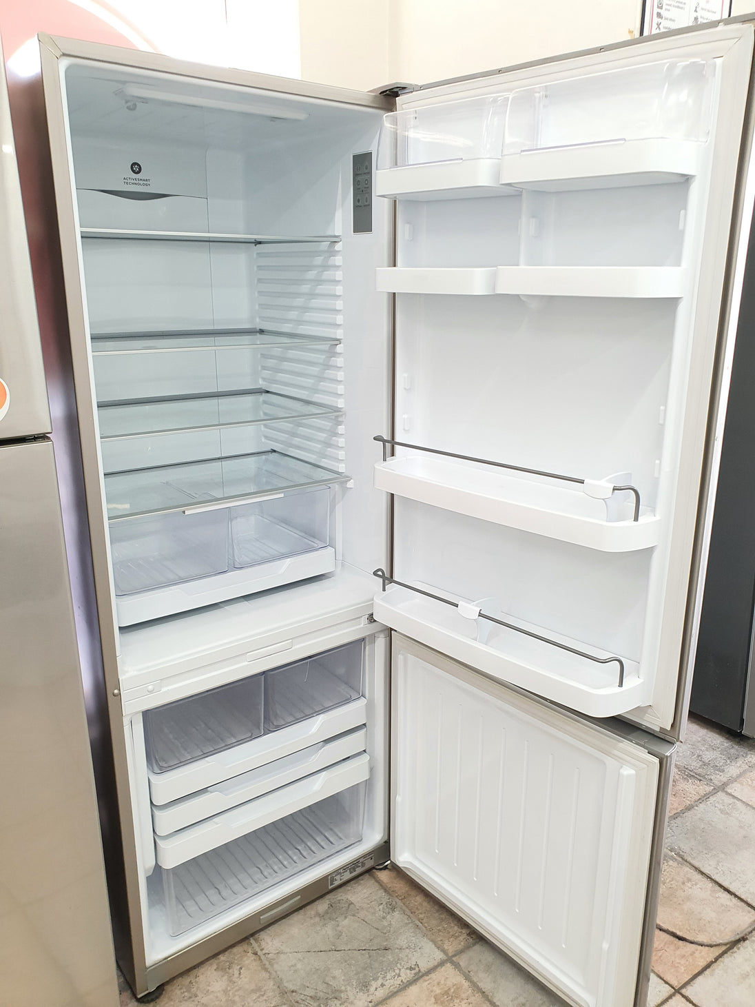 Fisher&Paykel 403L fridge Cheap World Online