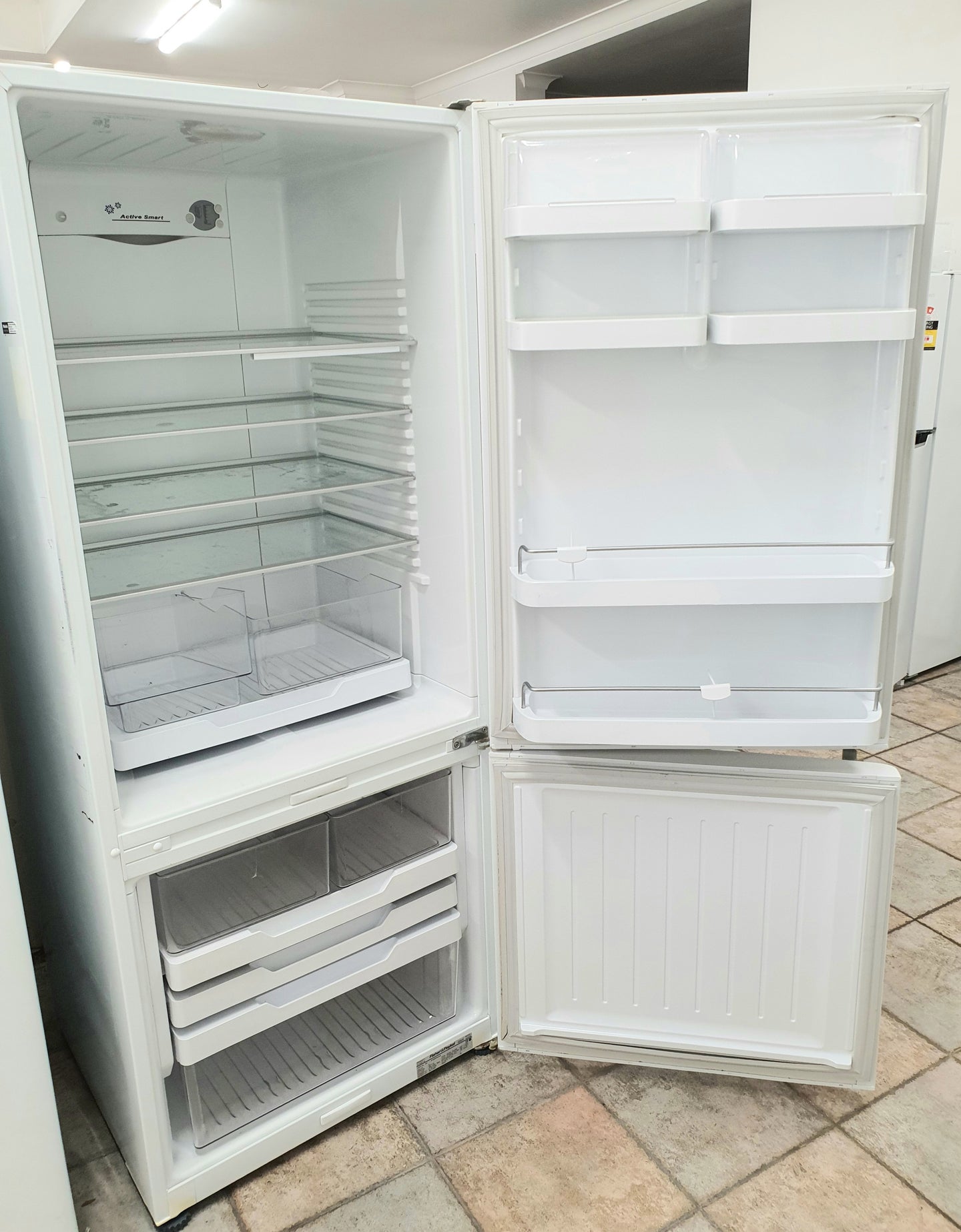 Fisher&Paykel 442L fridge Cheap World Online