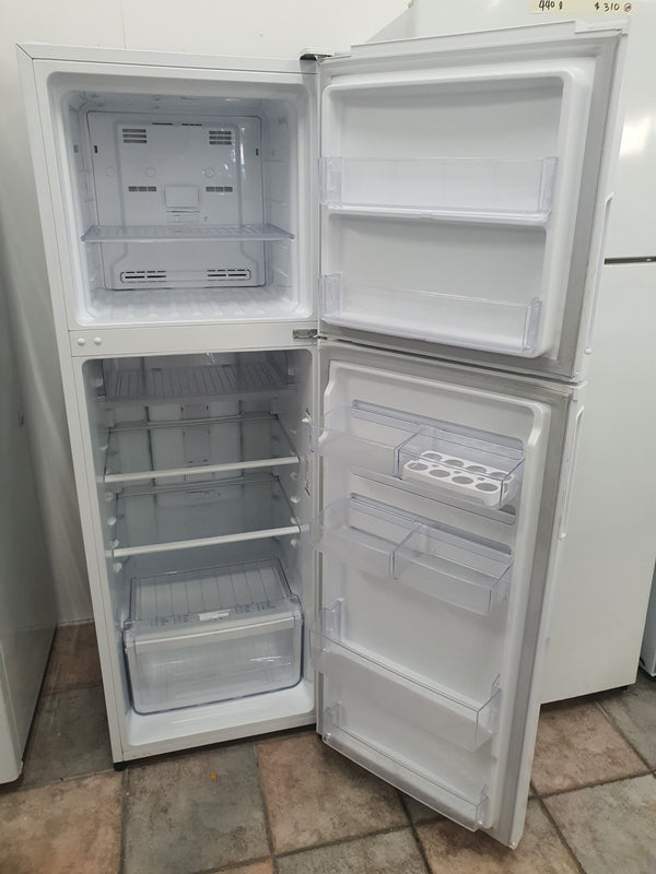 Westinghouse 276 L Refrigerator Cheap World Online