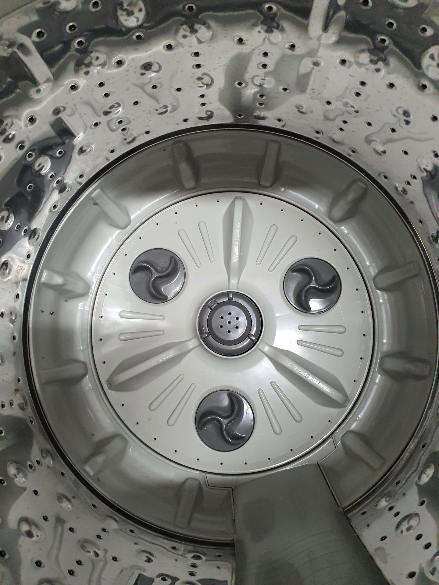 LG 5.5 k Top loader washing machine Cheap World Online