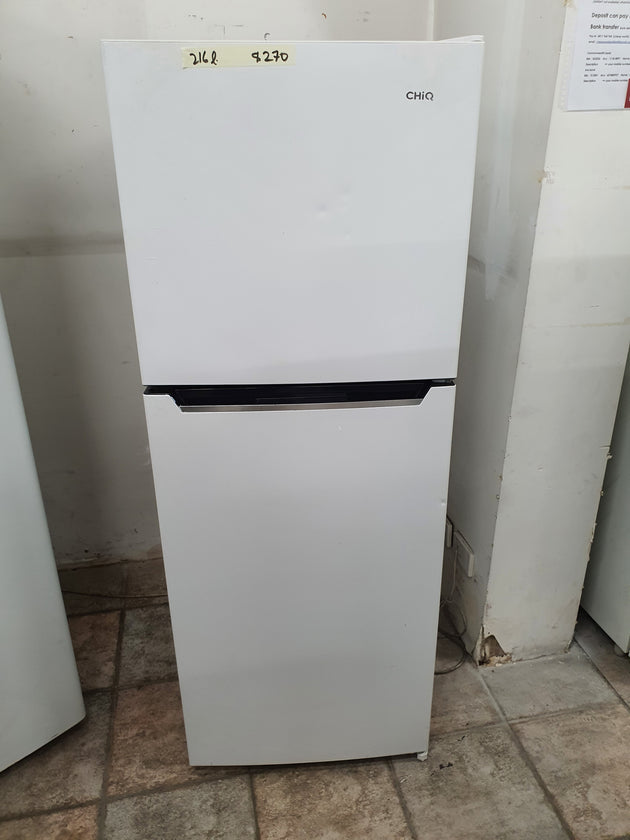 Chiq 216 l Refrigerator Cheap World Online