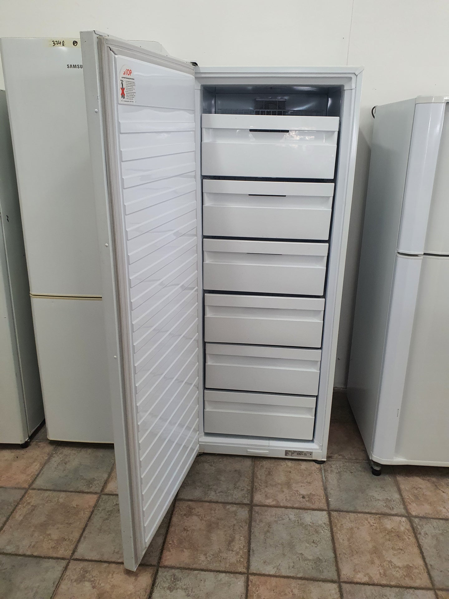 Fisher&Paykel 389L freezer only Cheap World Online