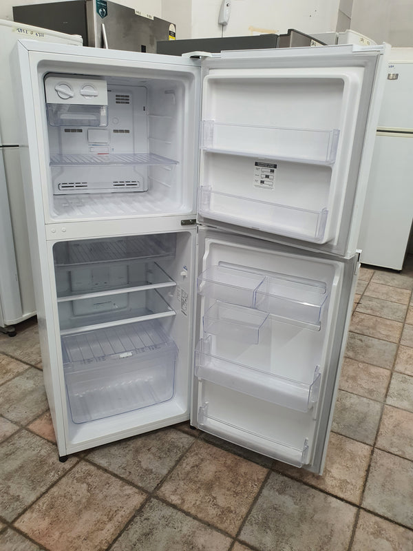 Westinghouse 230L Refrigerator Cheap World Online