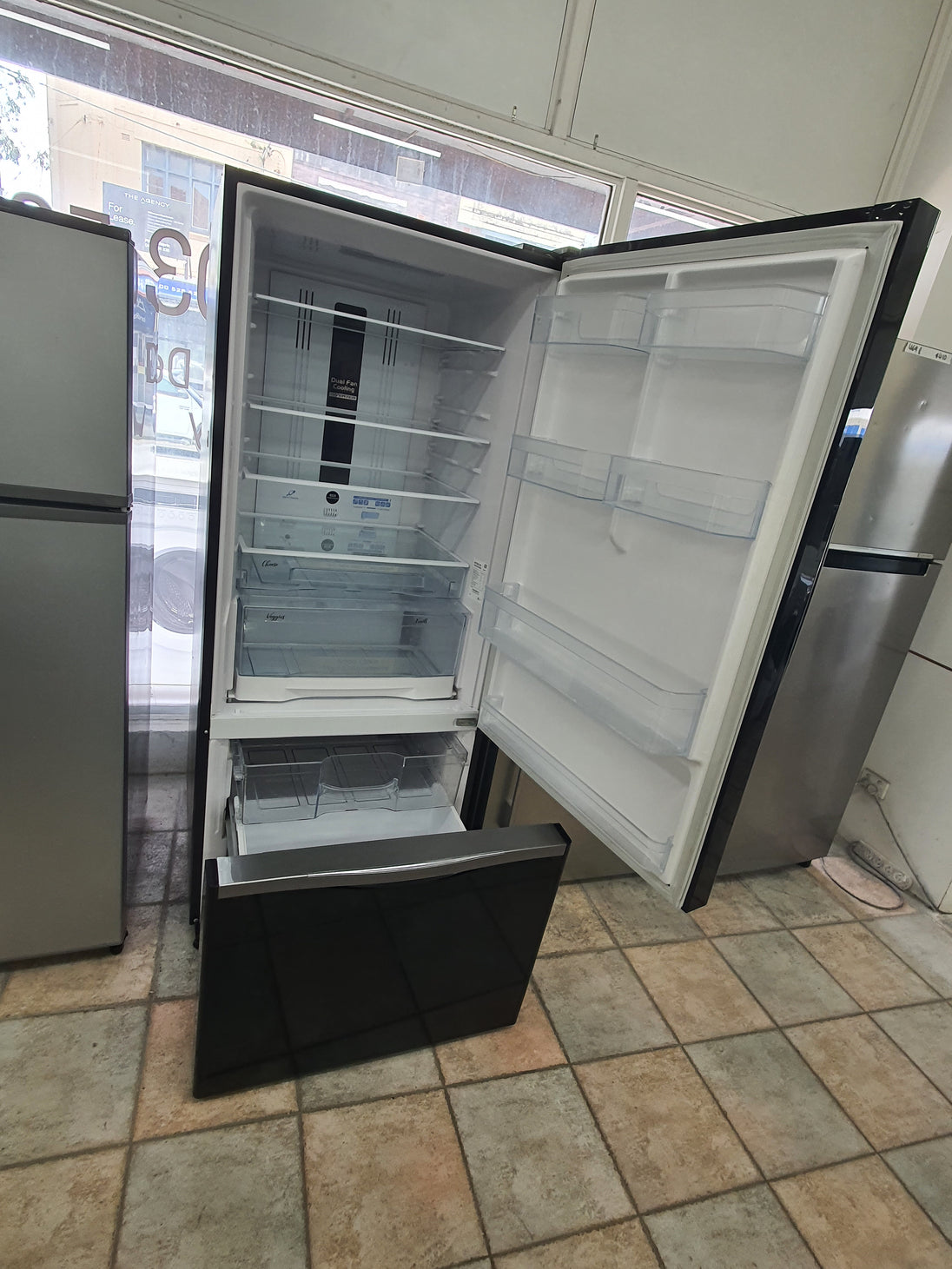 Hitachi 525L Refrigerator Cheap World Online