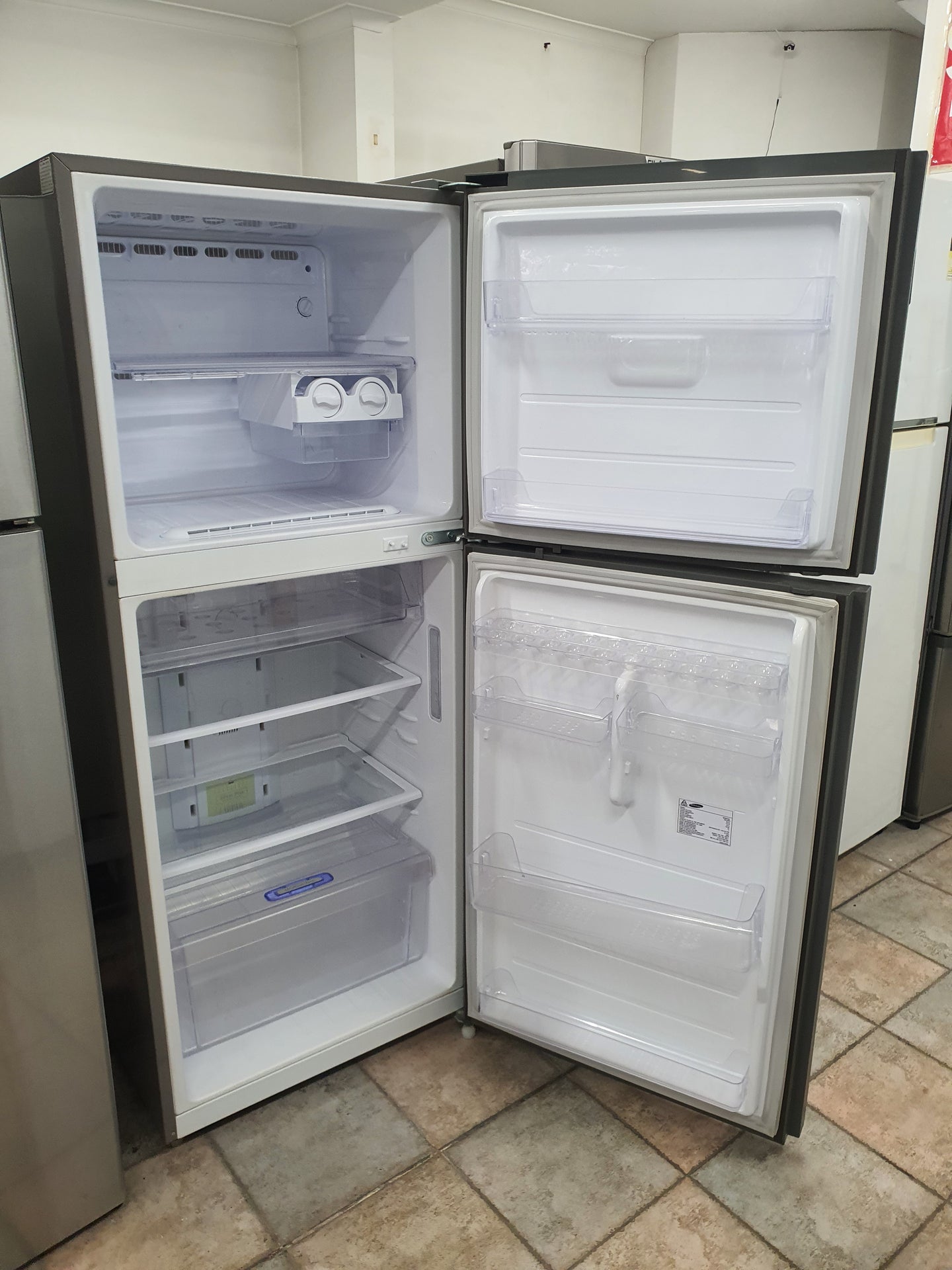 Samsung 365L Refrigerator Cheap World Online