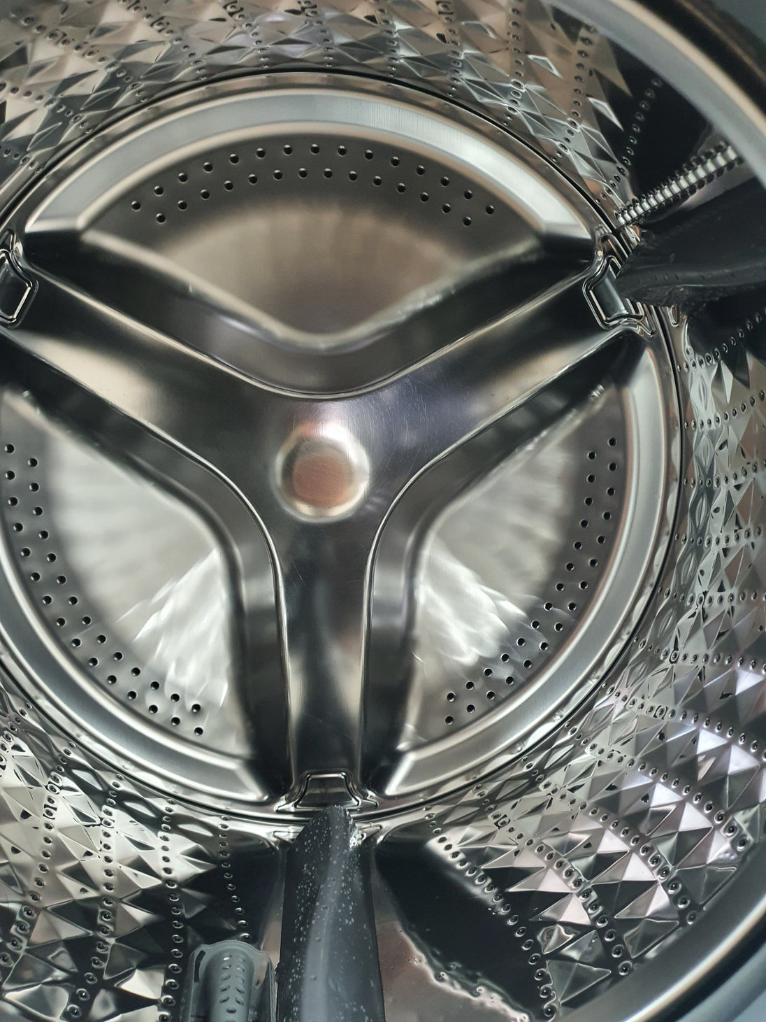 Samsung 9kg front loader washing machine Cheap World Online