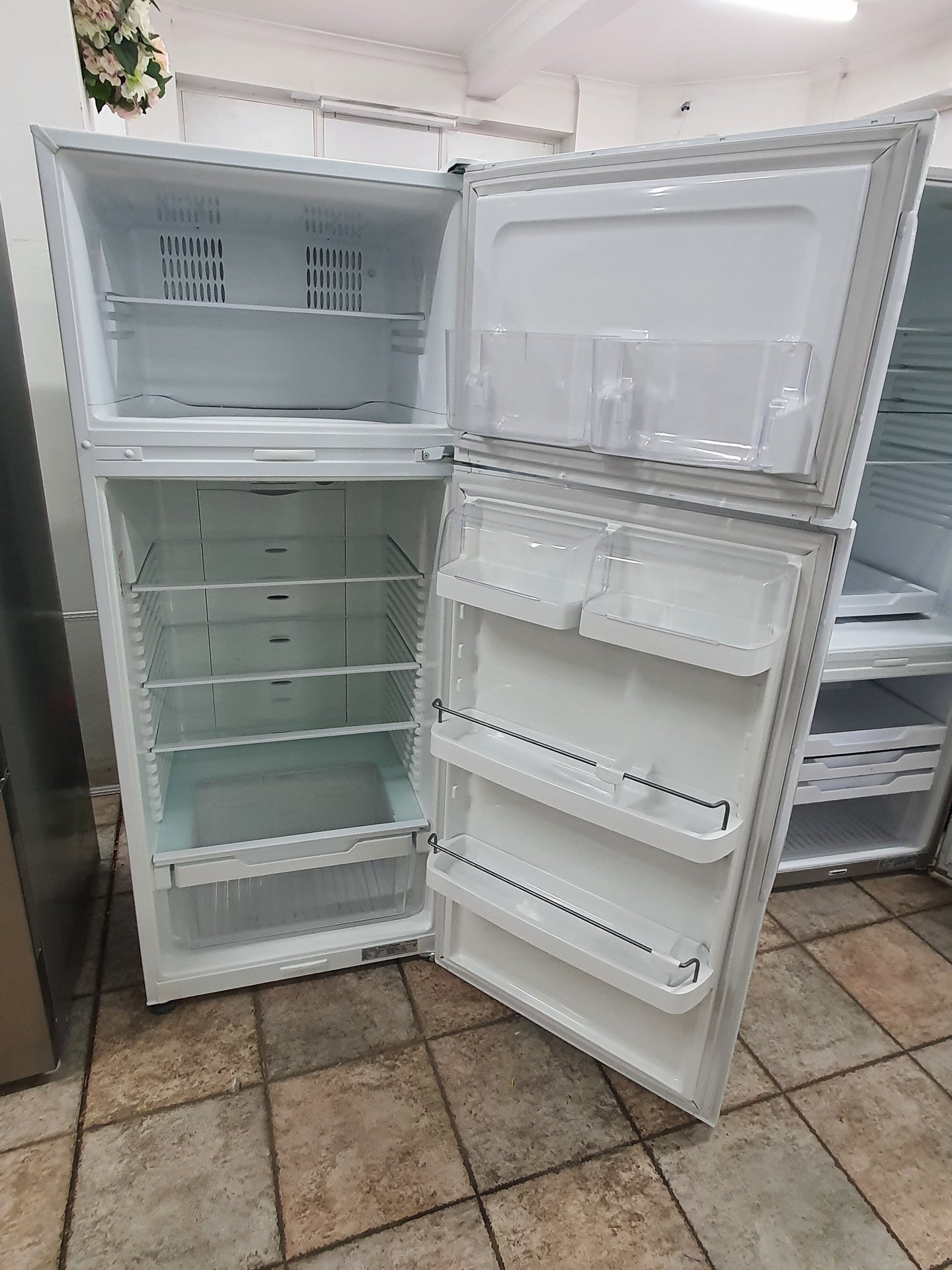 Fisher&Paykel 380L Refrigerator Cheap World Online