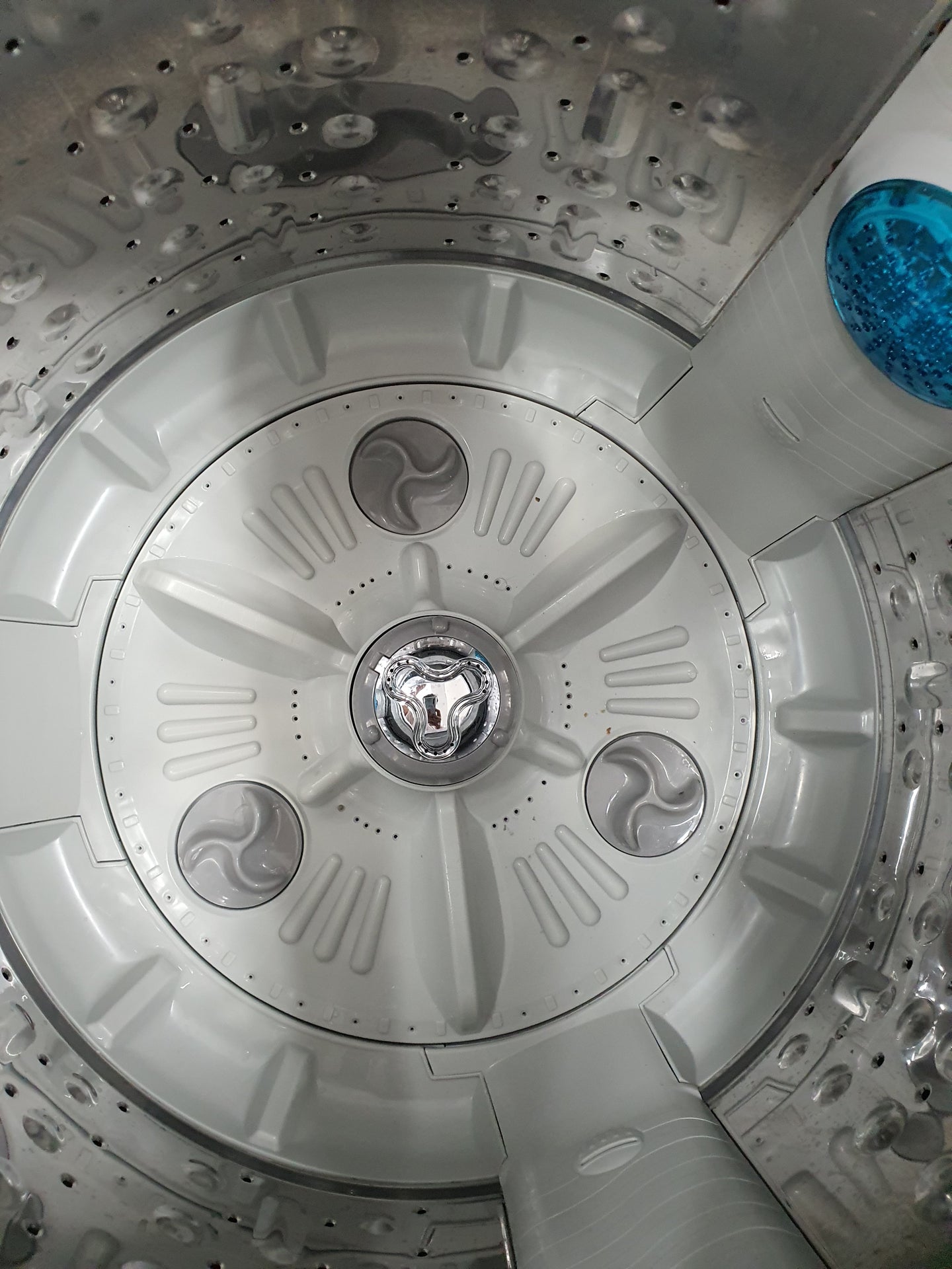 Lg 6.5kg top loader washing machine Cheap World Online