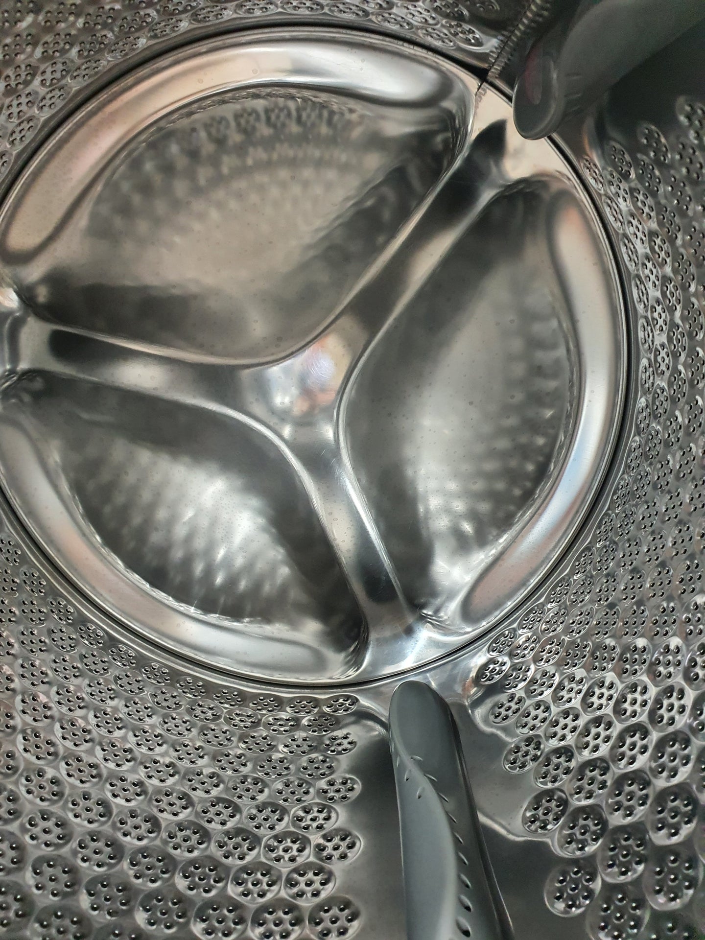 Electrolux 9kg front loader washing machine Cheap World Online