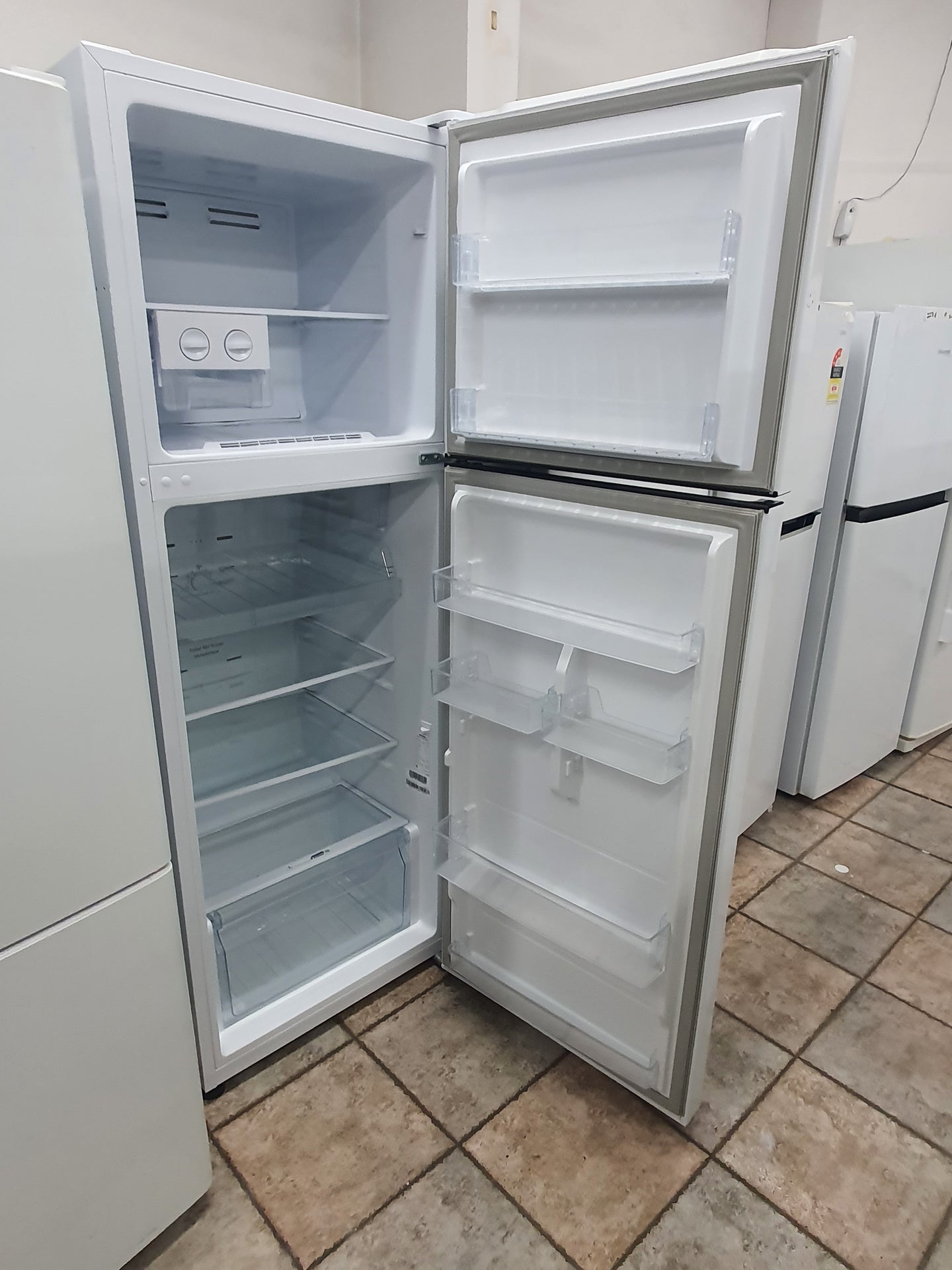 Hisense 350L Refrigerator Cheap World Online