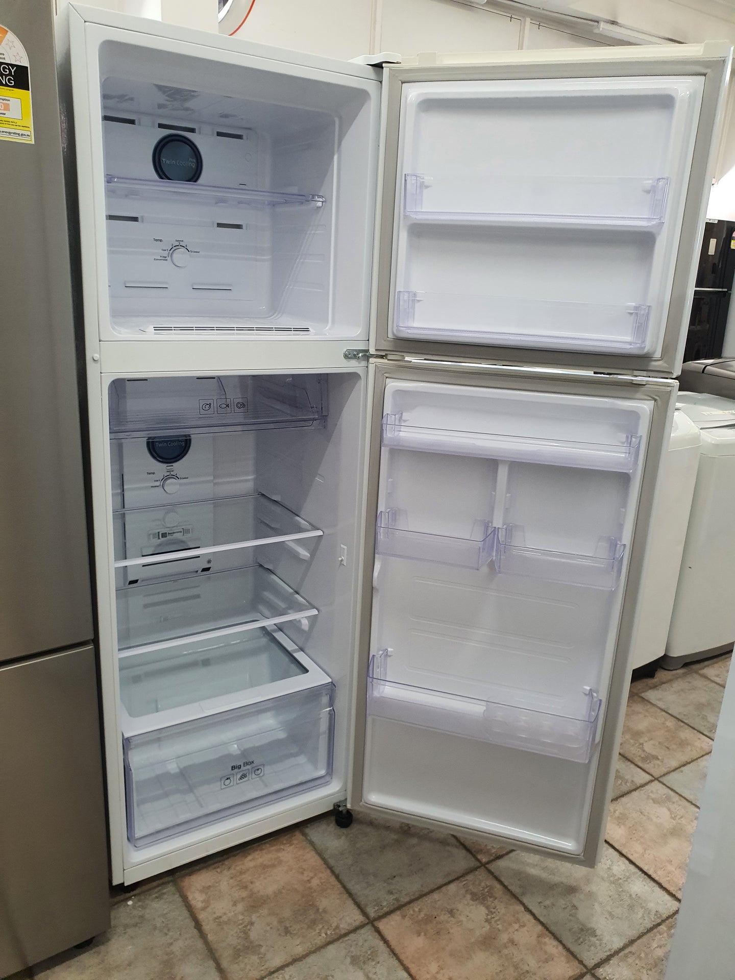 Samsung 343L refrigerator Cheap World Online
