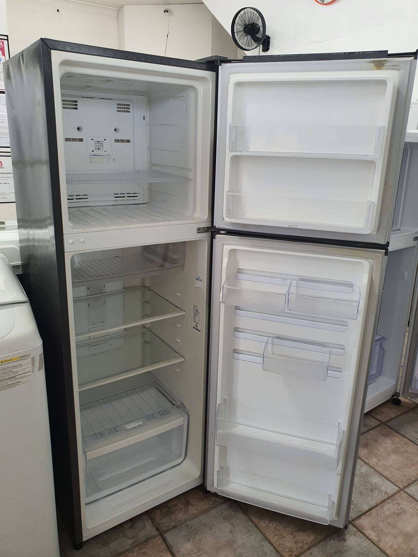 Westinghouse 276L Refrigerator Cheap World Online