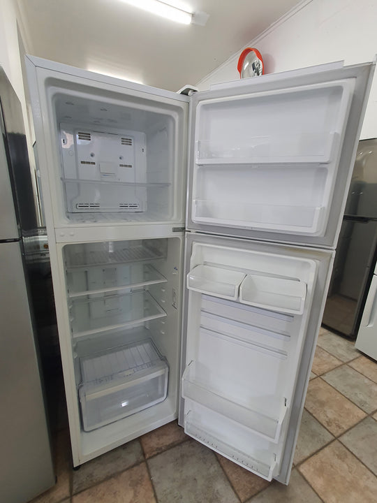 Westinghouse 275L Refrigerator Cheap World Online