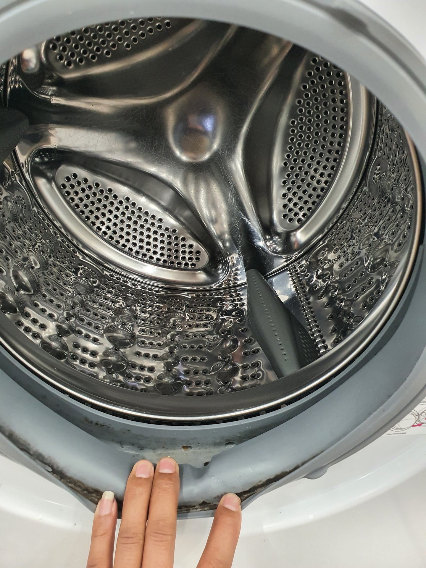Lg 7 kg front loader washing machine Cheap World Online