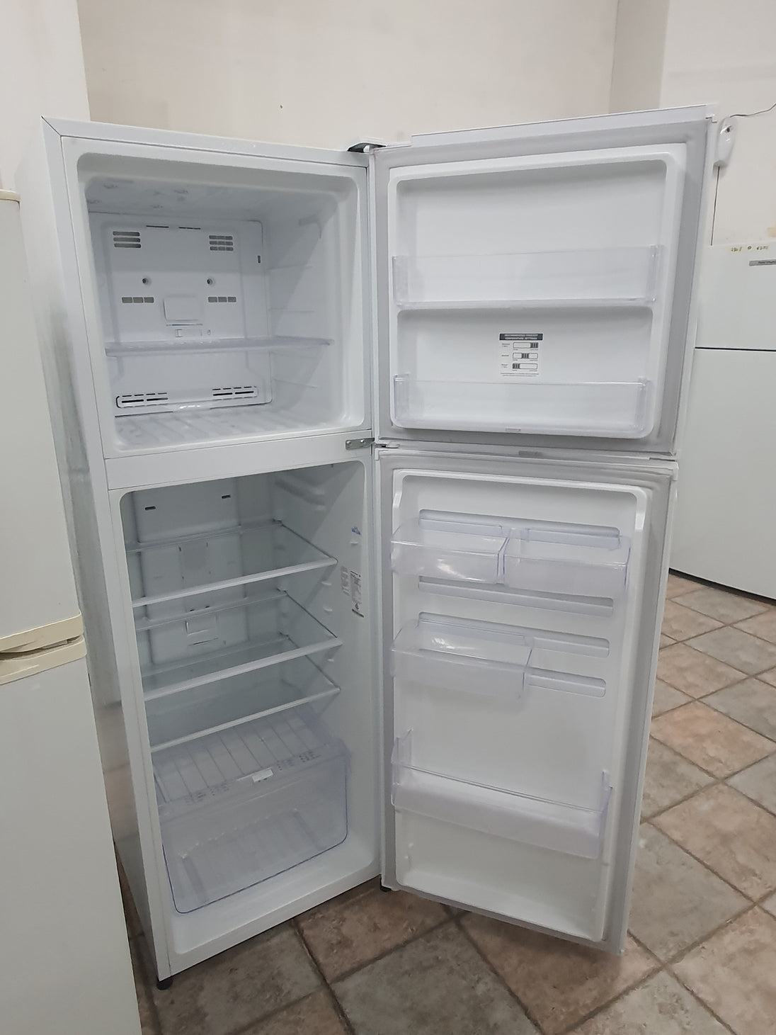 Kelvinator 254 L Refrigerator Cheap World Online