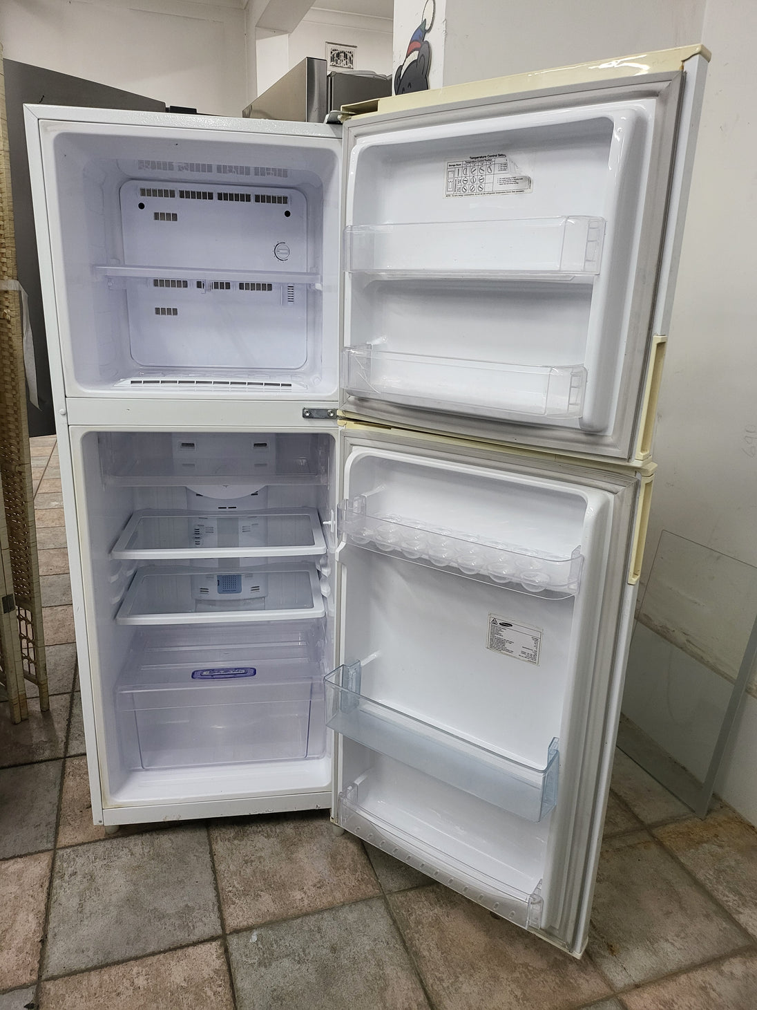 Samsung 216L Refrigerator Cheap World Online