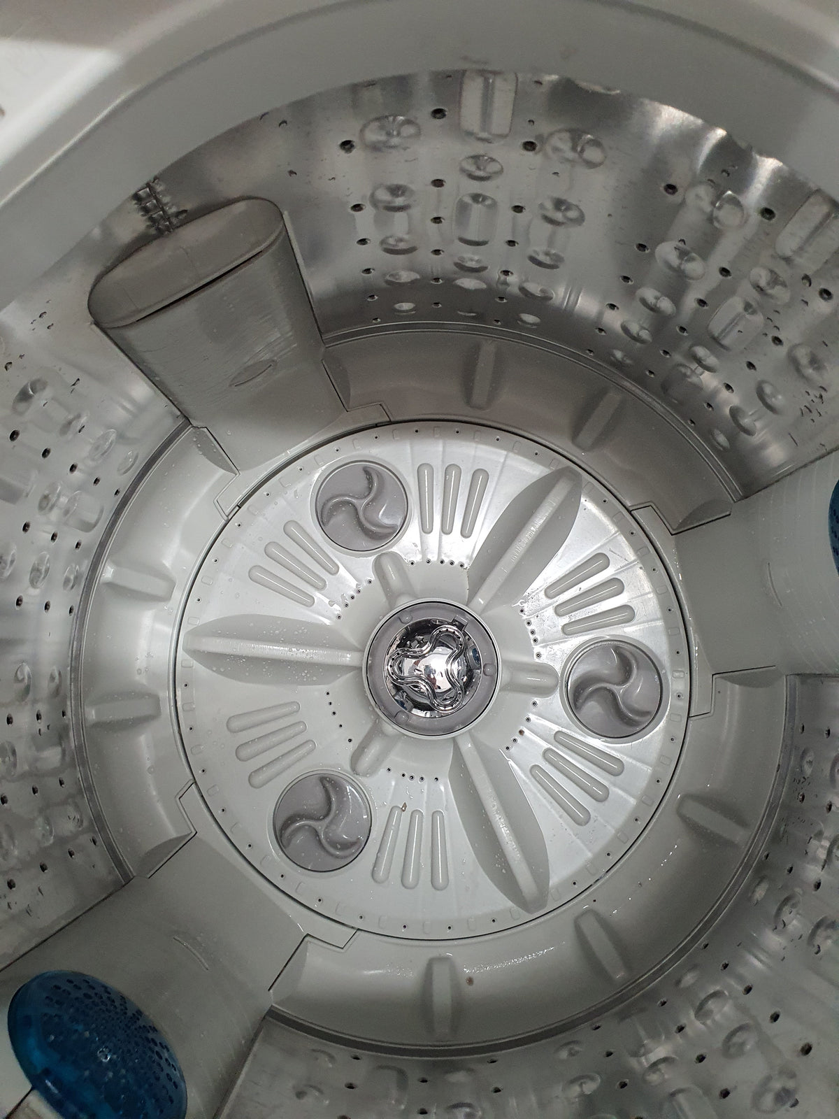 Lg 7.5 kg toploader washing machine Cheap World Online