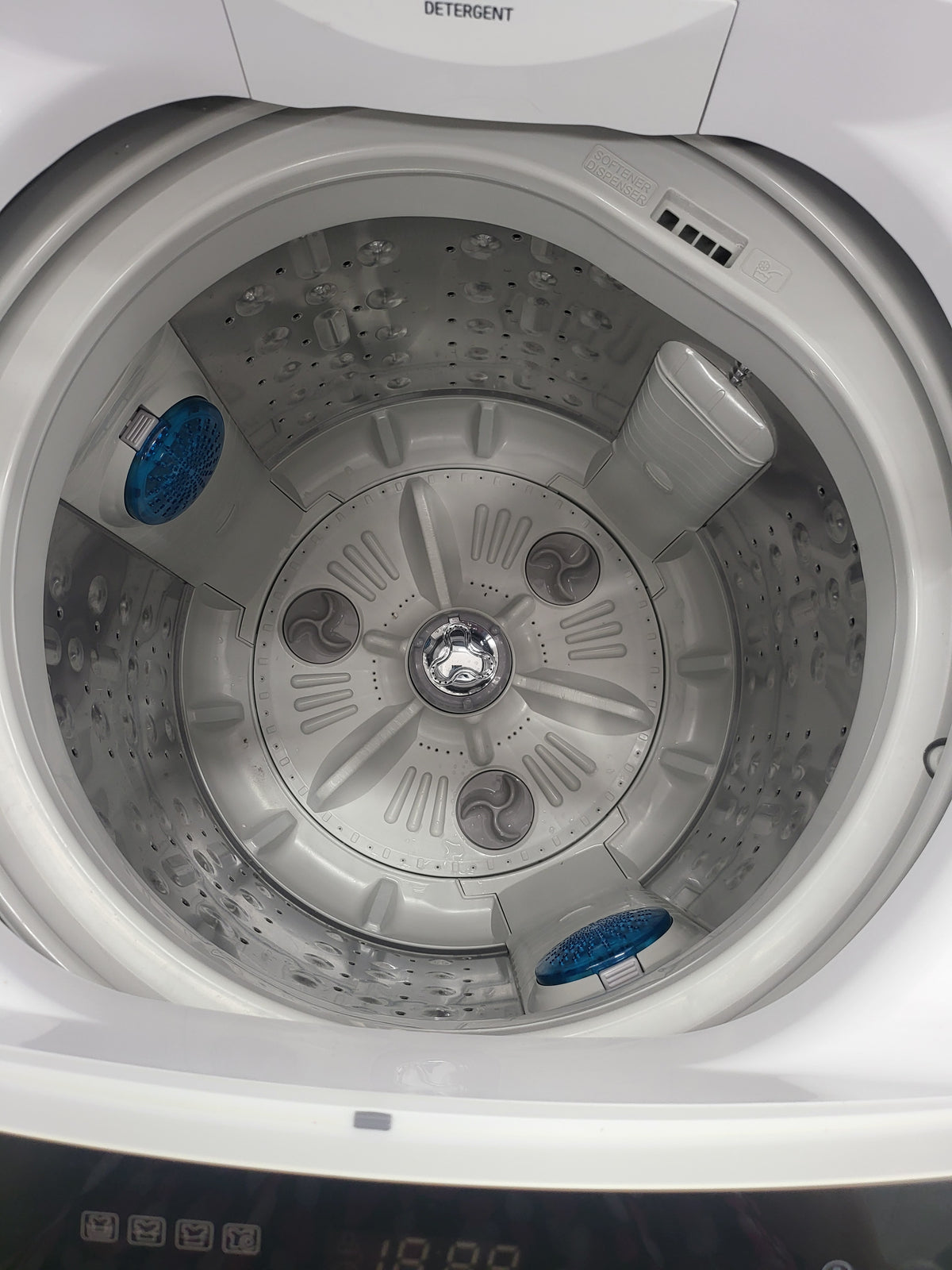 LG 7.5 kg toploader washing machine Cheap World Online