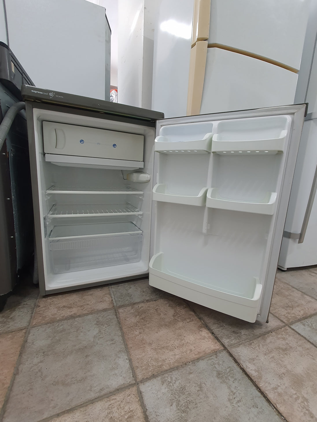 Lg 140L bar fridge Cheap World Online